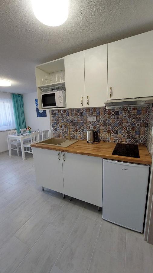 Apartmany Nad Tajovom バンスカー・ビストリツァ エクステリア 写真
