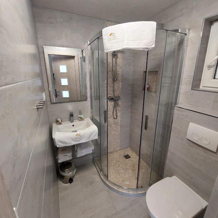 Apartmany Nad Tajovom バンスカー・ビストリツァ エクステリア 写真
